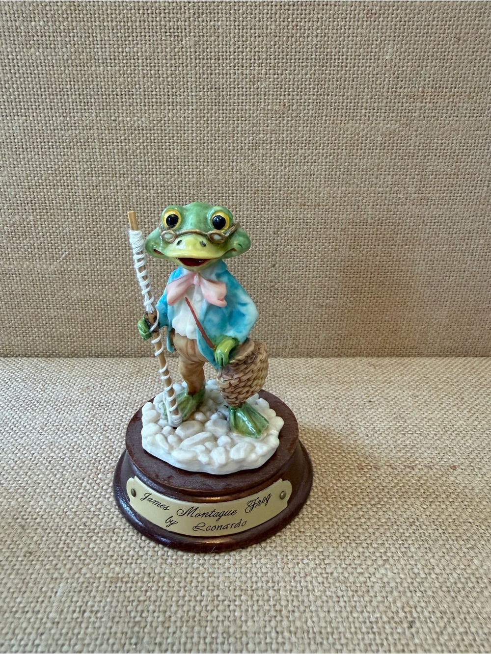 The Leonardo Little Nook Village James Montague Frog Figurine